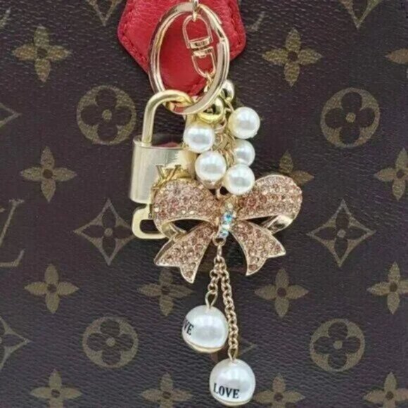 Authentic Louis Vuitton Lock & Key with unbranded Bagcharm, Keycharm, Keychain - Picture 7 of 8